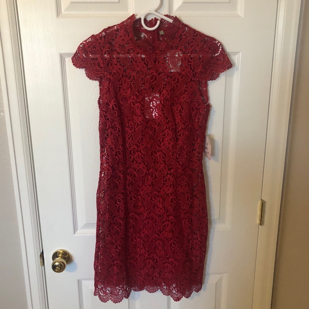 NWT Charlie Jade Lace Dress (size S)
